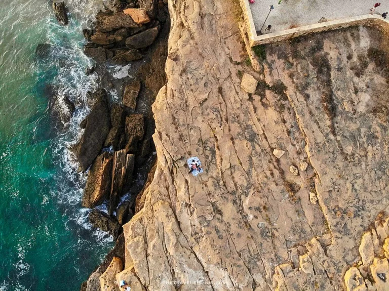 Top 10 Essential Tips for Americans Traveling Abroad in 2025